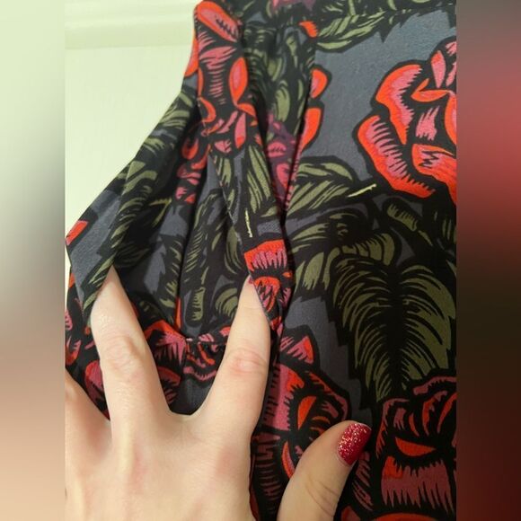 NWT Lularoe Madison Skirt - Roses - Picture 4 of 5